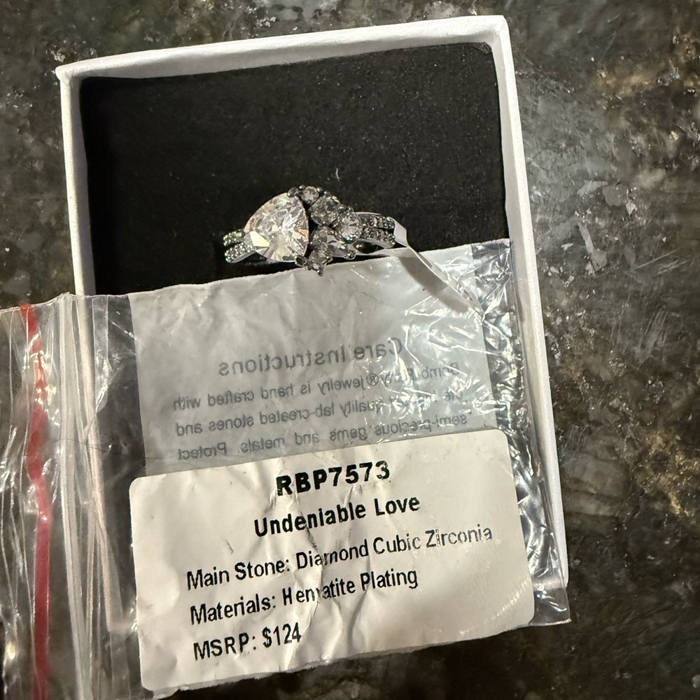 Undeniable Love Silver Ring with Diamond Cubic Zirconia